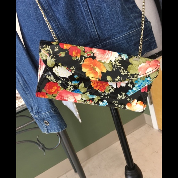 Madden Girl Handbags - Madden Girl Patent Floral Crossbody/Wallet/Clutch